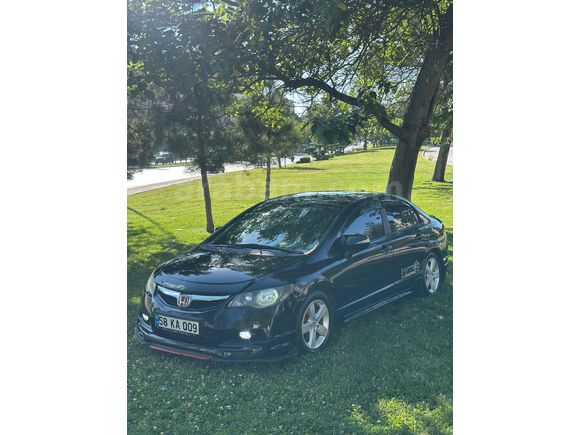 Sahibinden Honda Civic 1.6i VTEC Premium 2010 Model