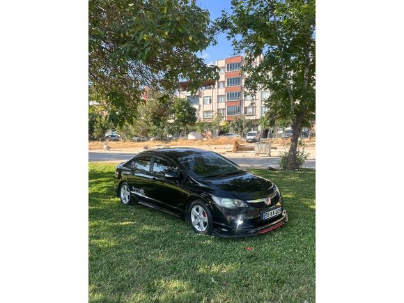 Sahibinden Honda Civic 1.6i VTEC Premium 2010 Model