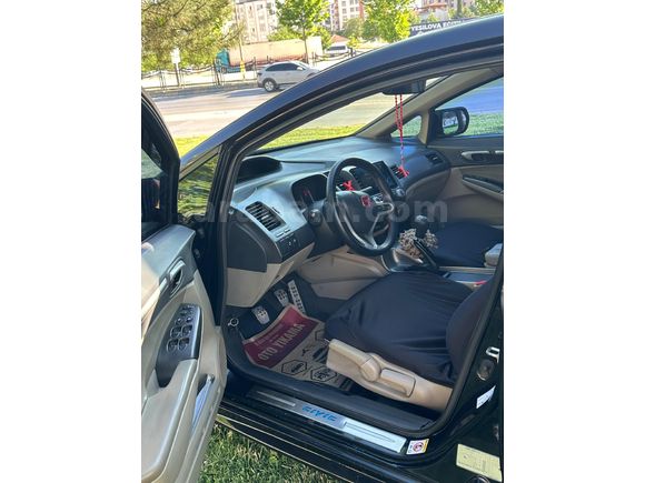 Sahibinden Honda Civic 1.6i VTEC Premium 2010 Model