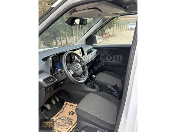 ÖZGER AUTO'DAN 2024 FORD COURIER