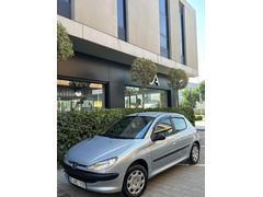 -230 KM'DE KLİMALI PEUGEOT 206 1.4 BENZİN LPG