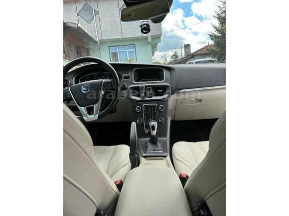 Sahibinden Volvo V40 1.6 D Advance 2014 Model