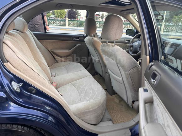 2004 model Honda Civic 1.6 iES