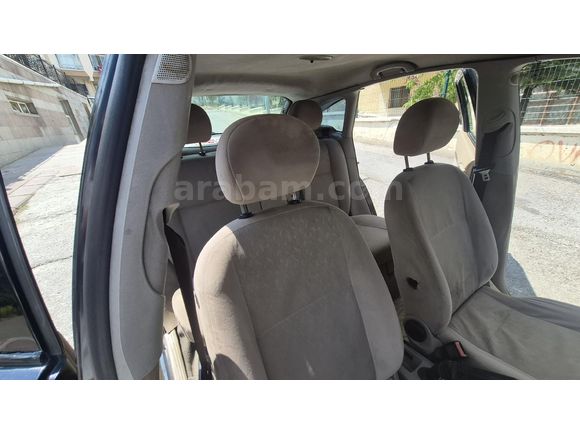 Galeriden Ford Focus 1.6 Ghia 2001 Model Ankara