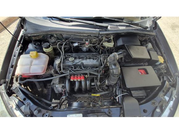 Galeriden Ford Focus 1.6 Ghia 2001 Model Ankara