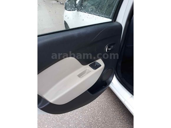Sahibinden Renault Symbol 0.9 Turbo Touch 2013 Model 