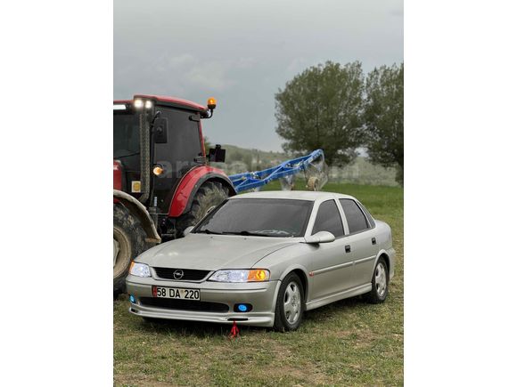TEMİZ OPEL VECTRA 