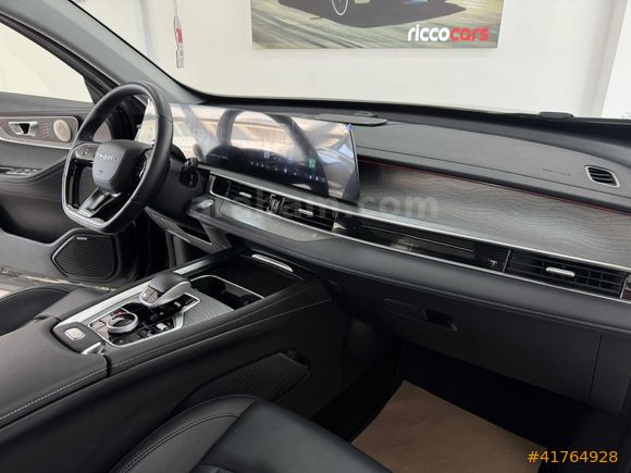 6 BİN KM CHERY TİGGO 8 PRO MAX 7 KİŞİLİK CAM TAVAN SONY BOYASIZ