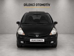 DİLEKCİ OTOMOTİV'DEN HONDA JAZZ 1.4 BENZİN ORJİNAL SUNROOFLU