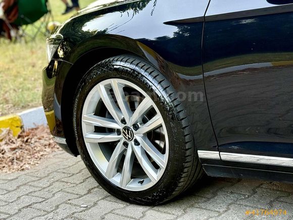 2020/VOLKSWAGEN/ PASSAT/ ELEGANCE/ DİJİTAL/ CAM TAVAN