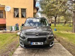 Sahibinden Citroen Berlingo 1.5 BlueHDI Feel Bold 2023 Model 