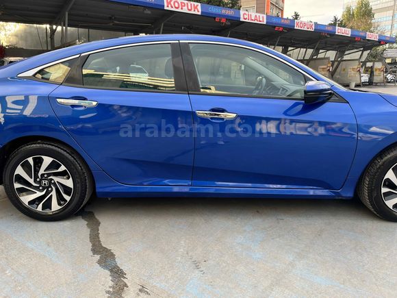 MEMURDAN TEMİZ 2019 HONDA CİVİC AİLE ARACI