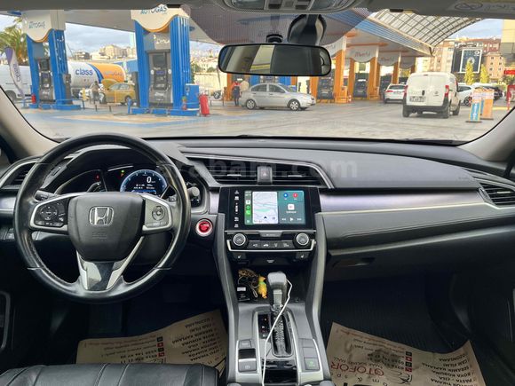 MEMURDAN TEMİZ 2019 HONDA CİVİC AİLE ARACI