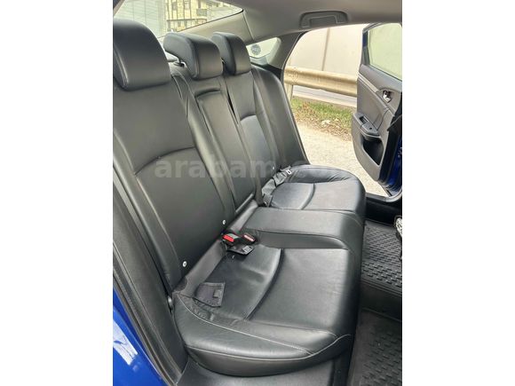 MEMURDAN TEMİZ 2019 HONDA CİVİC AİLE ARACI