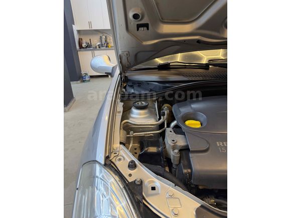 Galeriden Renault Symbol 1.5 dCi Expression 2010 Model Antalya