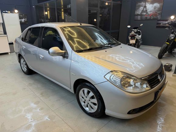 Galeriden Renault Symbol 1.5 dCi Expression 2010 Model Antalya