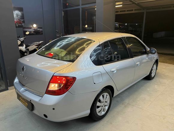 Galeriden Renault Symbol 1.5 dCi Expression 2010 Model Antalya