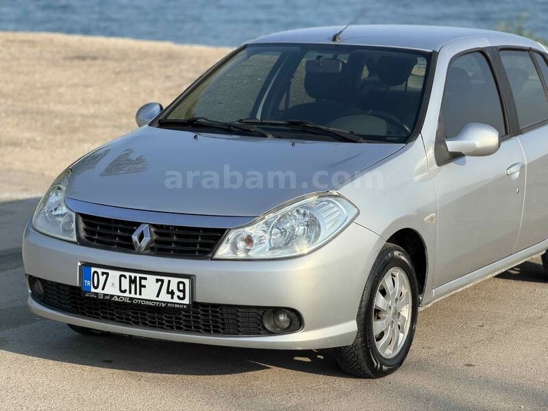 Galeriden Renault Symbol 1.5 dCi Expression 2010 Model Antalya 195.000 km Gri (Gümüş)