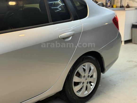 Galeriden Renault Symbol 1.5 dCi Expression 2010 Model Antalya