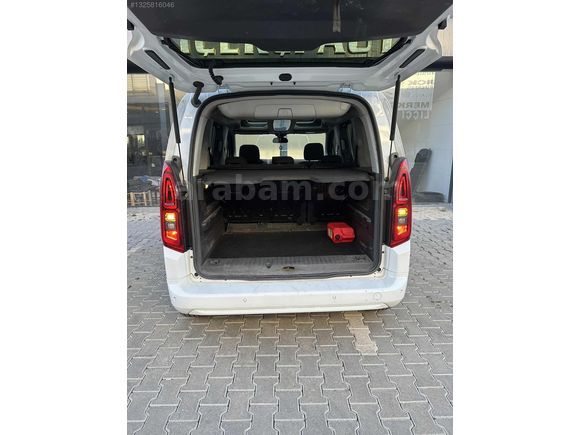 ÇİÇEKÇİ AUTO 'DAN CAM TAVANLI COMBO