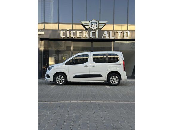 ÇİÇEKÇİ AUTO 'DAN CAM TAVANLI COMBO