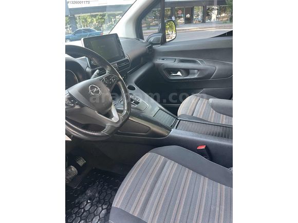 HATASİZ BOYASİZ KAYİTSİZ OPEL COMBO