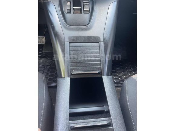 HATASİZ BOYASİZ KAYİTSİZ OPEL COMBO