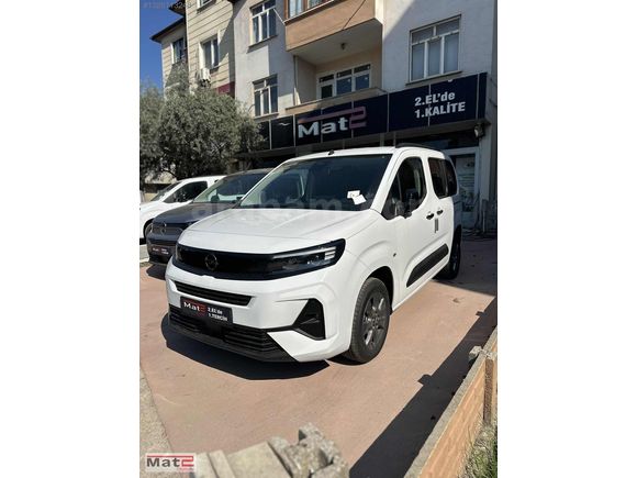 2026 COMBO EDITION OTOMATİK VİTES HEMEN TESLİM 0 KM