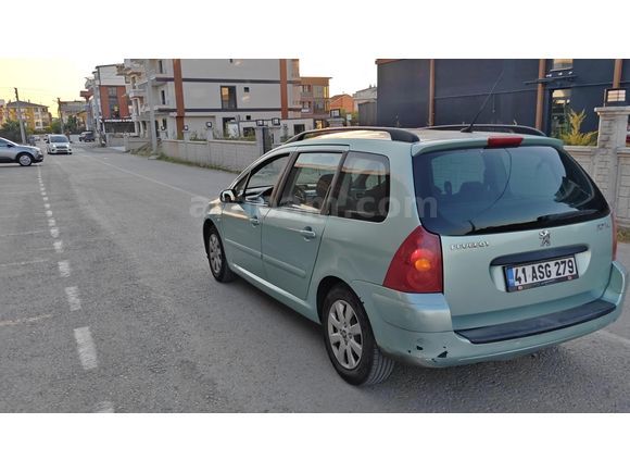 Galeriden Peugeot 307 1.6 Technoplus 2003 Model Kocaeli