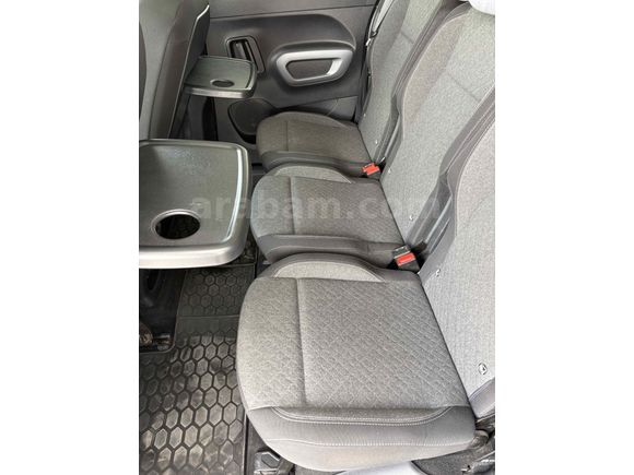 Sahibinden Opel Combo 1.5 CDTI Ultimate 2024 Model İzmir