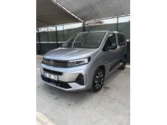 Sahibinden Opel Combo 1.5 CDTI Ultimate 2024 Model İzmir