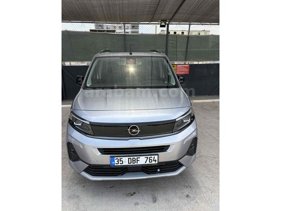 Sahibinden Opel Combo 1.5 CDTI Ultimate 2024 Model İzmir