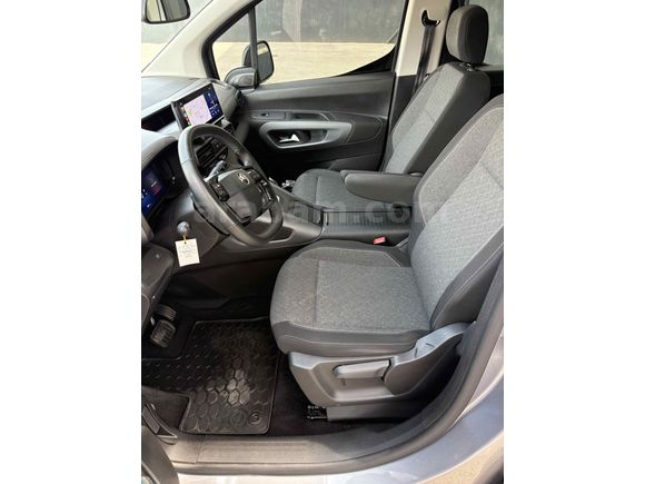 Sahibinden Opel Combo 1.5 CDTI Ultimate 2024 Model İzmir