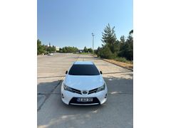 Sahibinden Toyota Auris 1.6 Advance 2013 Model  135.000 km Beyaz