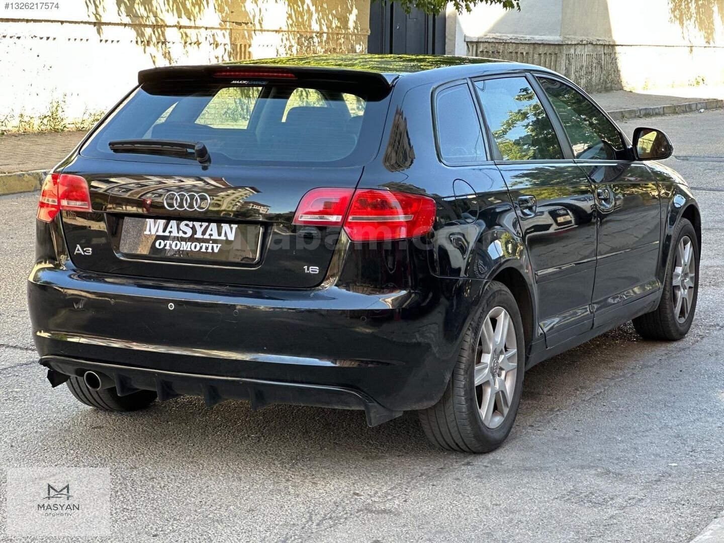 Galeriden Audi A3 Sportback 1.6 Attraction 2010 Model İstanbul 170.000 km Siyah 6