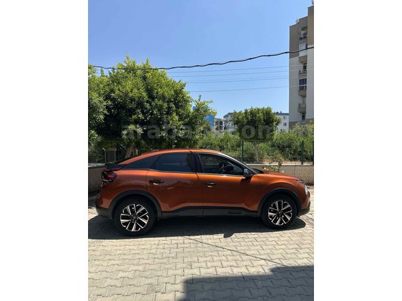 Sahibinden Citroen C4 1.5 BlueHDi Feel Bold 2022 Model 