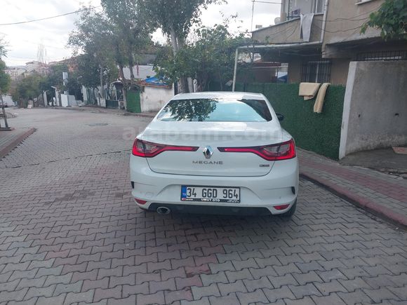 Sahibinden Renault Megane 1.5 dCi Touch 2017 Model