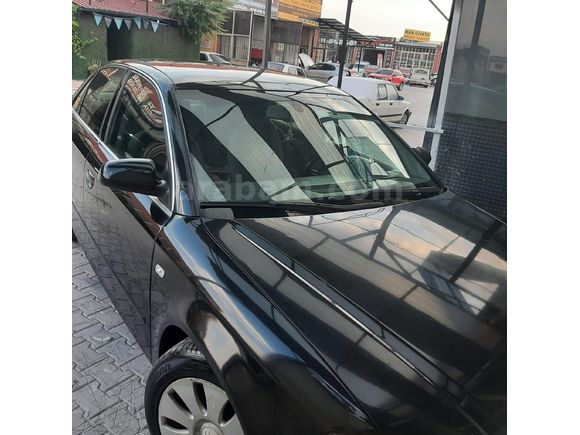 Sahibinden Audi A4 Sedan 2.0 TDI 2006 Model