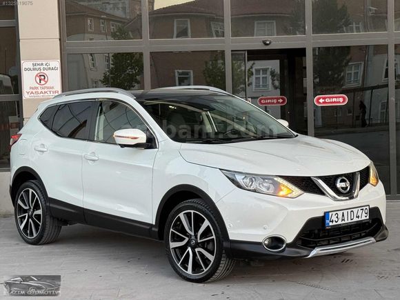 2017 ÇIKIŞLI NİSSAN QASHQAİ 10. YIL ÖZEL **4X4 İSTER 4X2 İSTER**