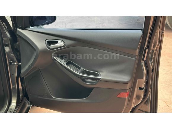 Sahibinden Ford Focus 1.5 TDCi Titanium 2016 Model 