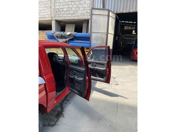 Sahibinden Mitsubishi L 200 4x2 Pick Up 2000 Model 