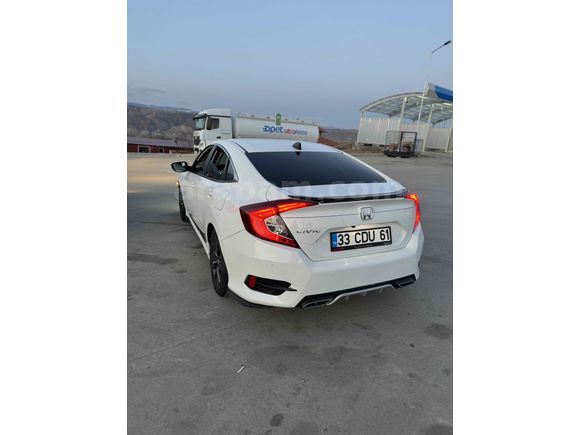 Sahibinden Honda Civic 1.6i VTEC Eco Elegance 2021 Model 