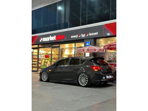 Sahibinden Opel Astra 1.3 CDTI Edition 2012 Model  250.000 km Gri