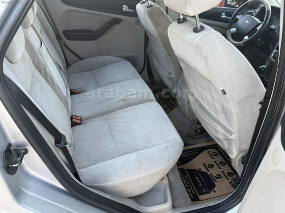 2008 MODEL FORD FOCUS