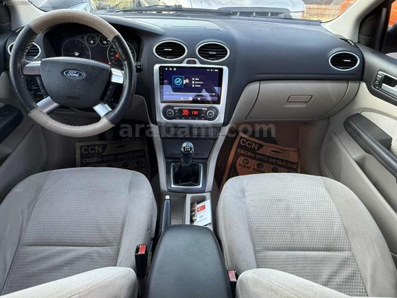 2008 MODEL FORD FOCUS