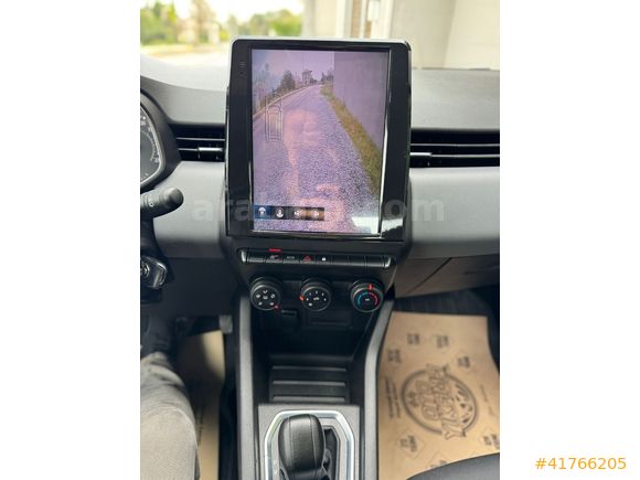 FIRSAT ARACI RENAULT CLIO 1.0 TURBO OTOMATIK