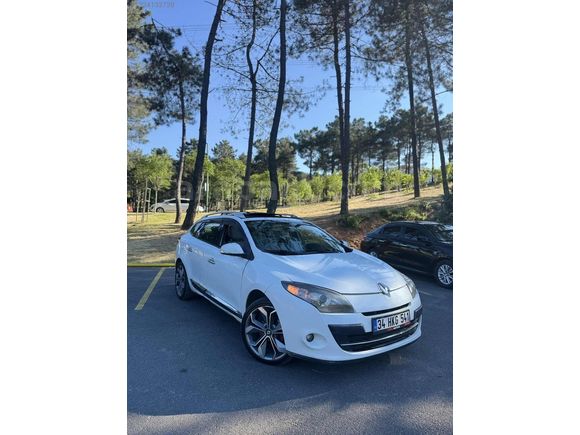 KEFELİ MOTORS'DAN RENAULT MEGANE 1.5 DCİ SPORT TOURER OTOMATİK