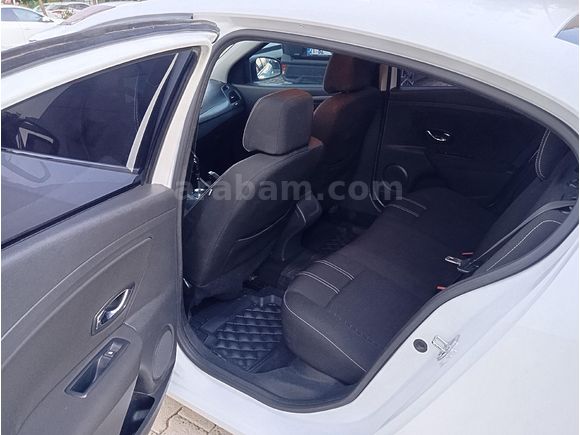 Sahibinden Renault Fluence 1.5 dCi Touch 2015 Model