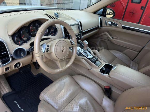 ENS/ PORSCHE CAYENNE PLATINIUM EDİTİON BAYİ 3.0 AİRMATİC PUSULA