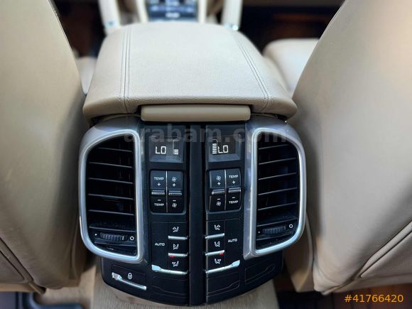 ENS/ PORSCHE CAYENNE PLATINIUM EDİTİON BAYİ 3.0 AİRMATİC PUSULA